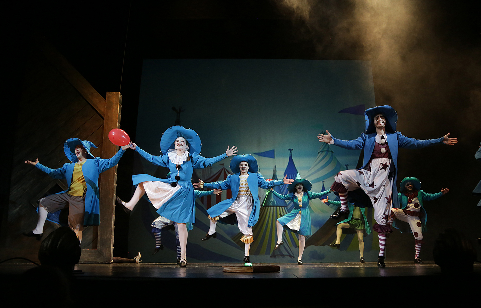 Волшебники из страны Оз