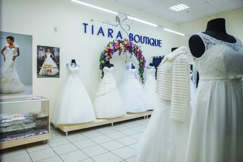 Весільний салон "Tiara Boutique" ("Бутик Тіара")