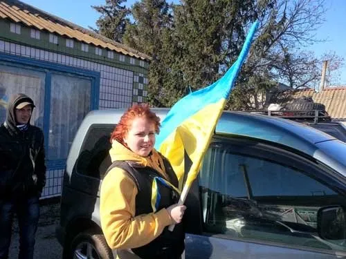 Автомайданівці зібрали близько 1,5 тони гуманітарної допомоги та вирушили до південних кордонів України (Фоторепортаж) — фото 2