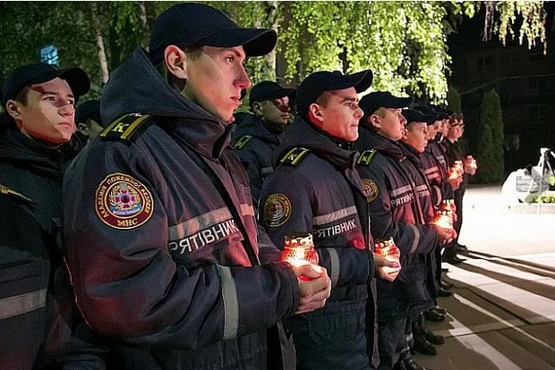 У Черкасах вшанували пам'ять загиблих під час чорнобильської трагедії (Фото) — фото 3