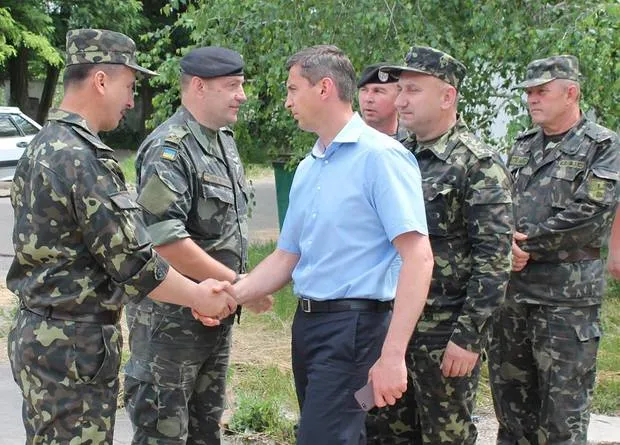 Юрій Ткаченко привіз для батальйону «Черкаси» речі та продукти (Фото) + (Відео) — фото 3