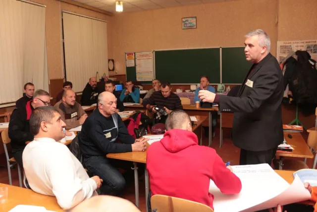 Смілянські родини навчали бути відповідальними батьками — фото 1